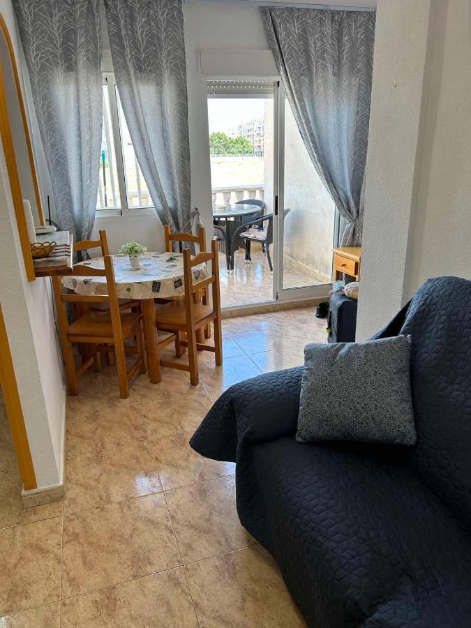 Apartament Mariha Torrevieja Ngoại thất bức ảnh