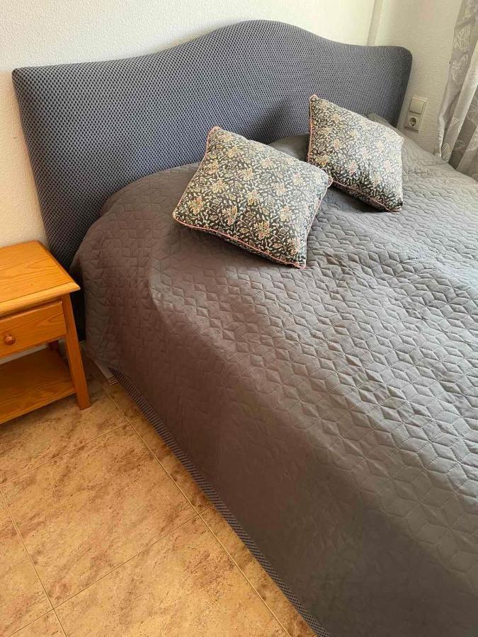 Apartament Mariha Torrevieja Ngoại thất bức ảnh